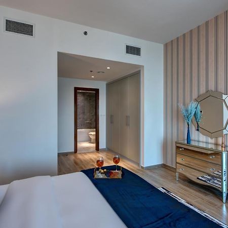 Durrani Homes - Lux 1Br At Al Habtoor Amna Tower Дубай Экстерьер фото